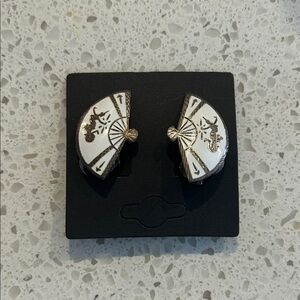 Vintage Siam Sterling Silver White Enamel Thai Dancer Fan Clip-On Earrings 1950s